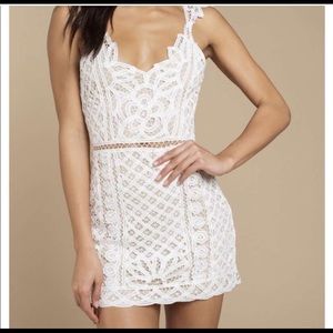 White lace desss
